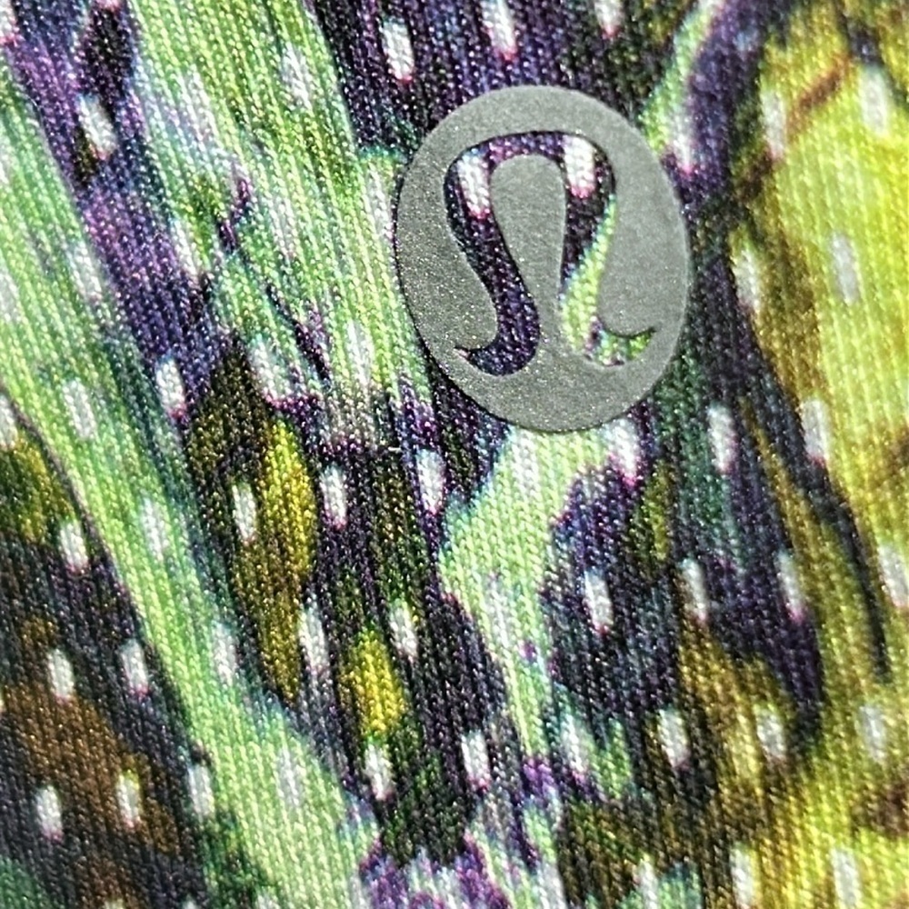 Lululemon Dancing Warrior Tank Floral Sport White Multi/Pistachio Size 6 - Picture 3 of 6